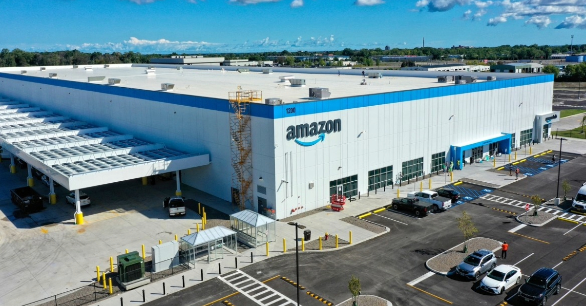 Tour an Amazon Fulfillment Warehouse